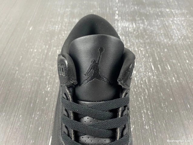 Bmlin Cyber Jordan 136064-020 3 Monday Retro (2016) 0804